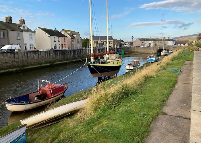 Kingdom Aldeamento Turístico *